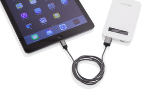 48852 No Packaging Gathered Connected Devices Reflection