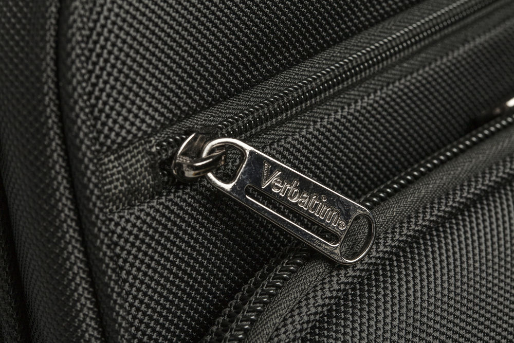 Ziper Detail