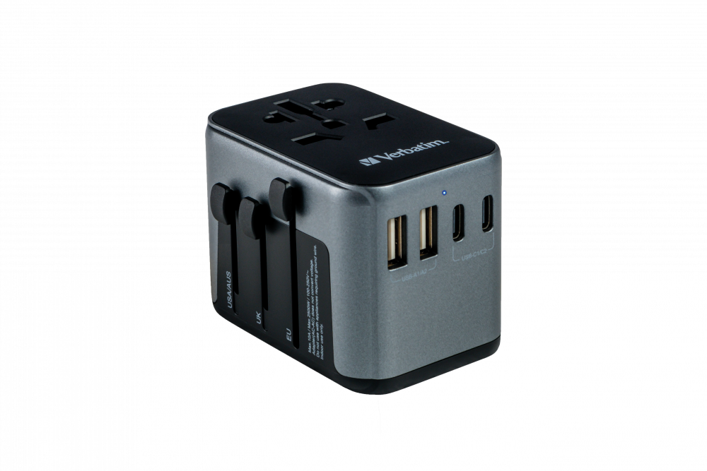 Den universelle rejseadapter UTA-03 med 1 x USB-C-strømlevering 30 W og hurtigopladning 3.0/2 x USB-C/2 x USB-A